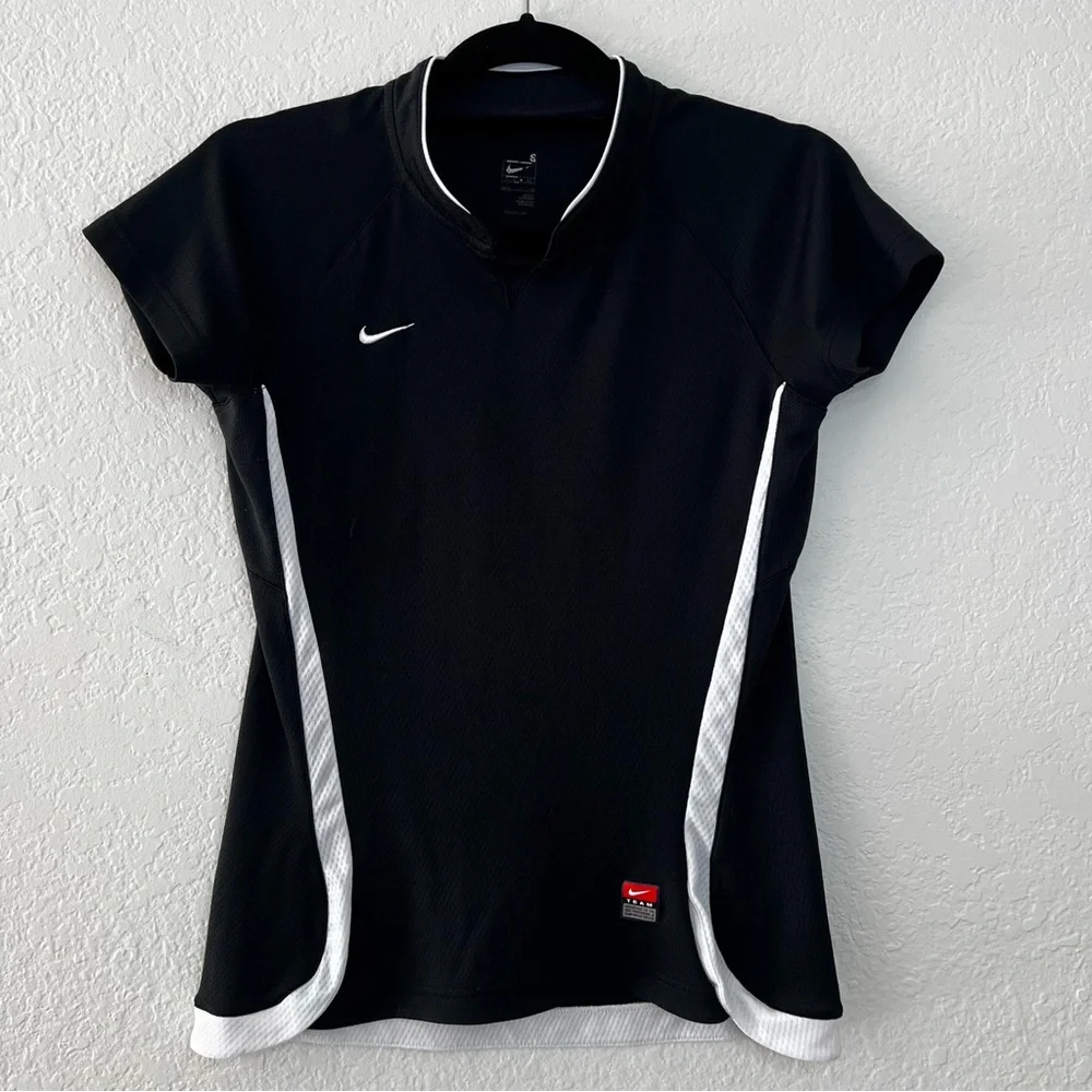 Nike Team Black Short Sleeve Softball Pullover V Neck Shirt Women’s Size Large